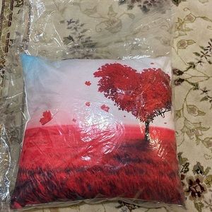 Decorative pillow